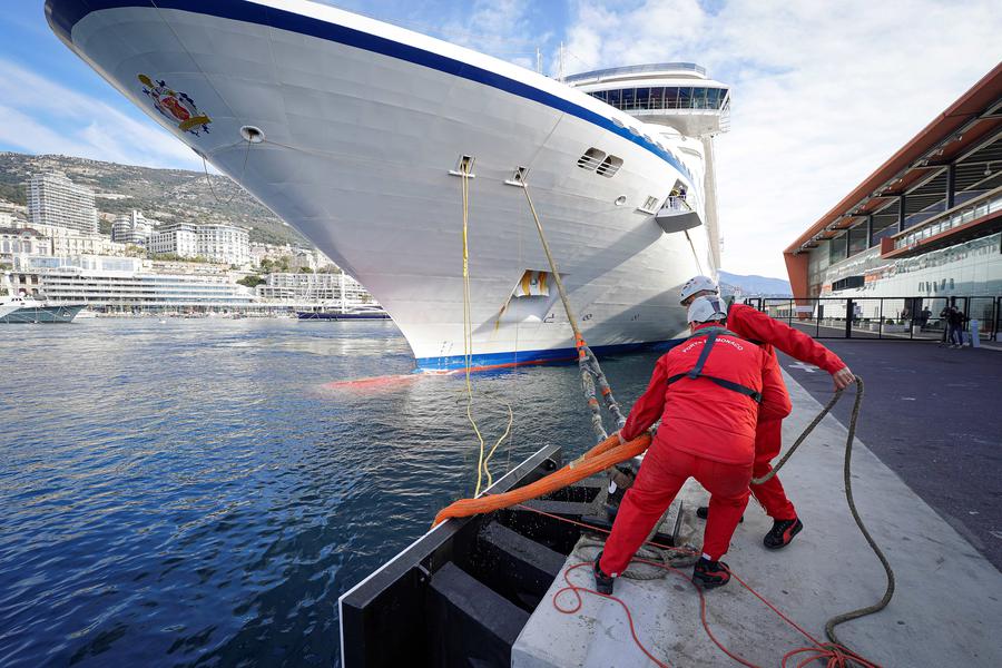 Les équipes des ports de Monaco