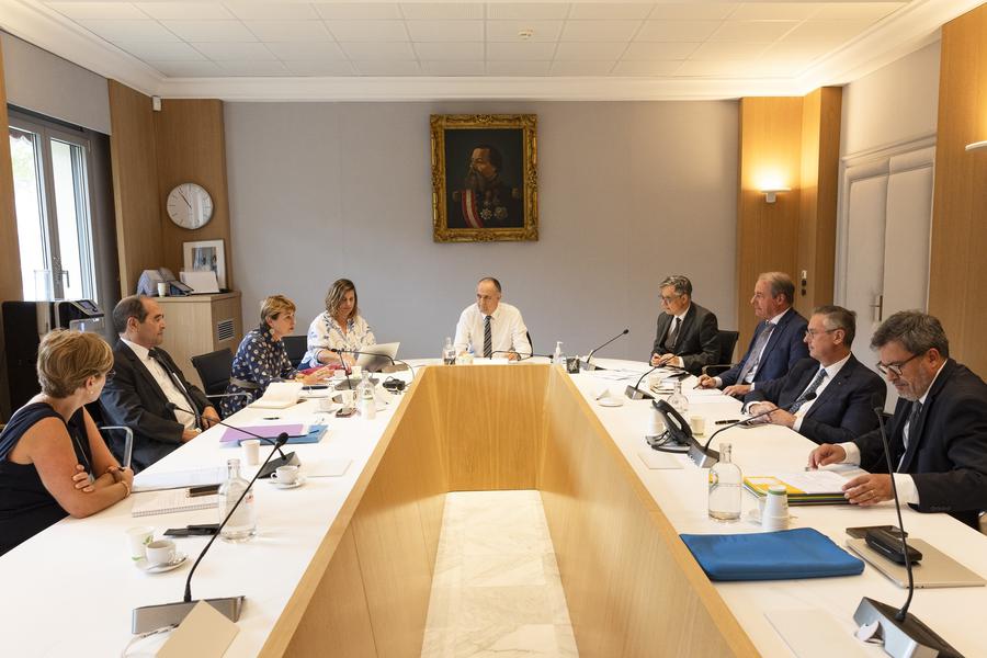 Combating corruption: the Prince’s Government at work